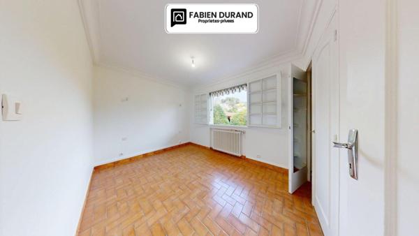 Villa composée de 2 Grands Appartements Indépendants