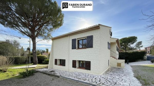 Villa composée de 2 Grands Appartements Indépendants