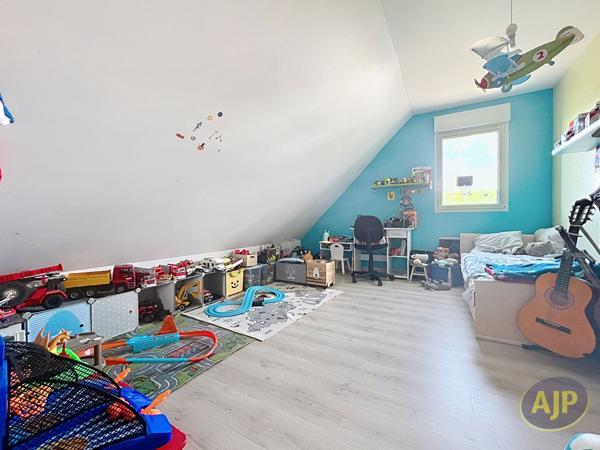 Maison à vendre Bel Air - 7 pièces, 200m² avec 5 chambre(s) à 315 150€ - AJP Immobilier Segré