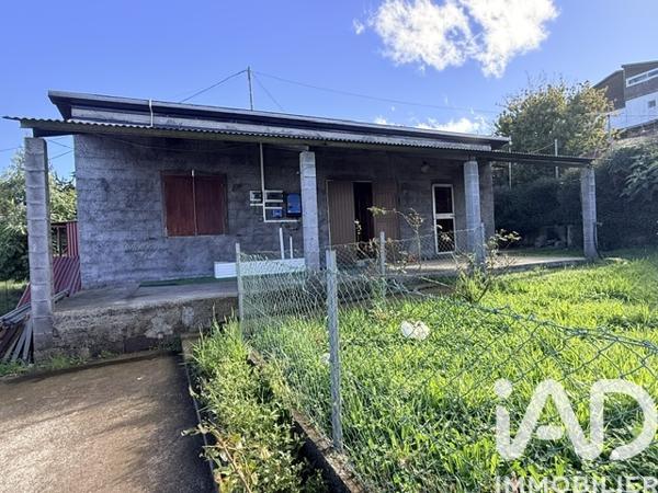 Maison à vendre 4 pièces 77 m² Le Tampon