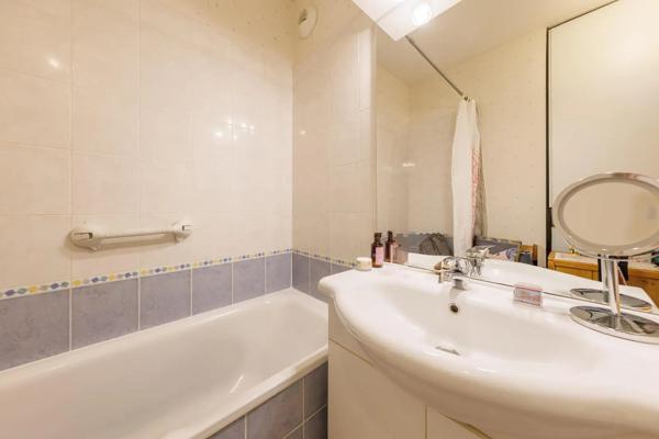 Appartement à vendre 2 pièces 46.74m² Gerzat (63360)
