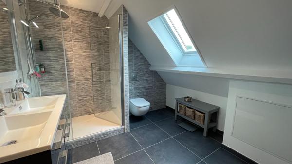 Maison familiale au calme avec sous-sol complet