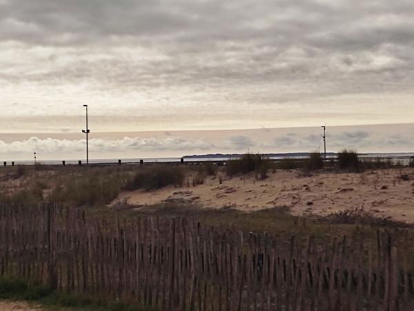 A VENDRE - CHATELAILLON-PLAGE - Appartement 2 pièces 46m2 accès et vue mer - Terrasse - Parking - Cave