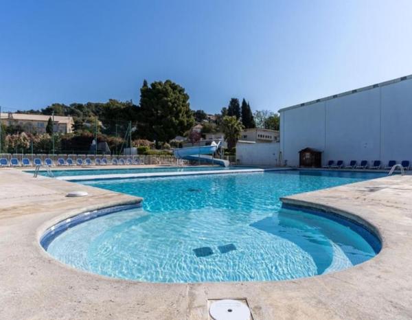 INVESTISSEMENT LOCATIF – La Londe-les-Maures – Résidence Tourisme l’Ile d’Or – 3% de rentabilité