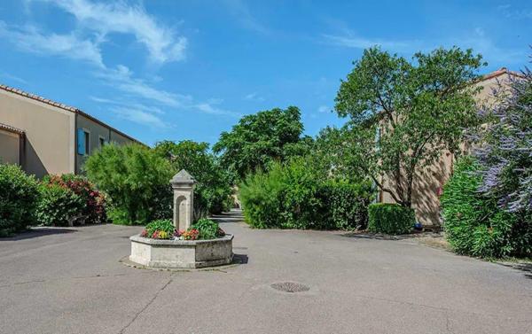 INVESTISSEMENT LOCATIF – La Londe-les-Maures – Résidence Tourisme l’Ile d’Or – 3% de rentabilité