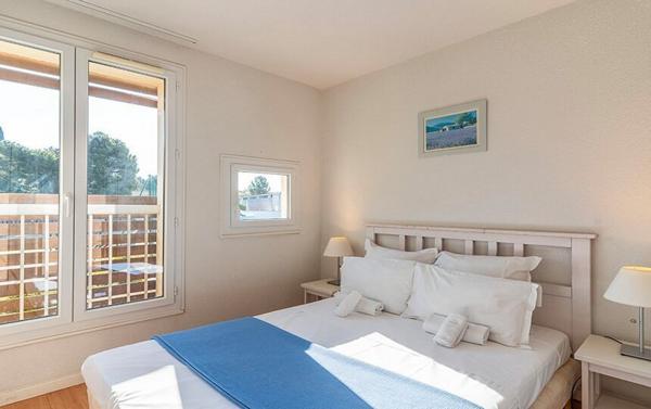 INVESTISSEMENT LOCATIF – La Londe-les-Maures – Résidence Tourisme l’Ile d’Or – 3% de rentabilité