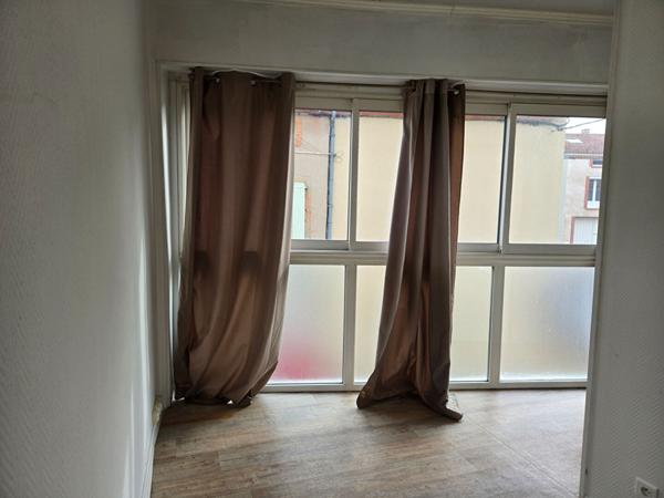 Maison individuelle 2 pièce(s), T2 bis secteur centre-ville de Carmaux