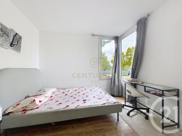 Appartement F4 à vendre  4 pièces - 72,50 m2 NOISY LE GRAND - 93