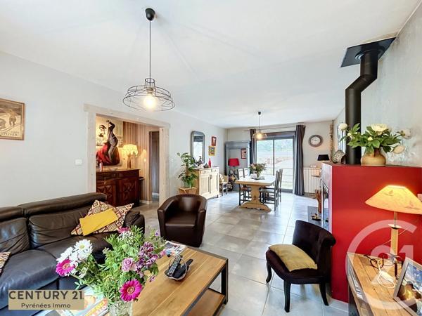 Maison à vendre  11 pièces - 225 m 2   BAGNERES DE LUCHON  - 31