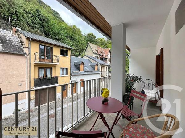 Maison à vendre  11 pièces - 225 m 2   BAGNERES DE LUCHON  - 31