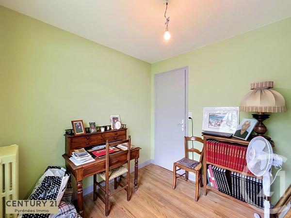 Maison à vendre  11 pièces - 225 m 2   BAGNERES DE LUCHON  - 31