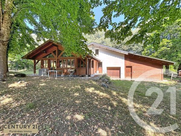 Maison à vendre  11 pièces - 225 m 2   BAGNERES DE LUCHON  - 31