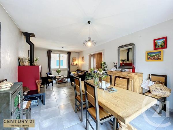 Maison à vendre  11 pièces - 225 m 2   BAGNERES DE LUCHON  - 31