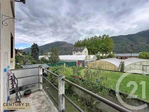 Maison à vendre  11 pièces - 225 m 2   BAGNERES DE LUCHON  - 31