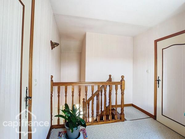 Maison de caractère 7 pièces SAINT VARENT (79)