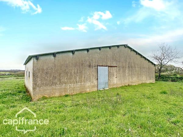 Maison de caractère 7 pièces SAINT VARENT (79)