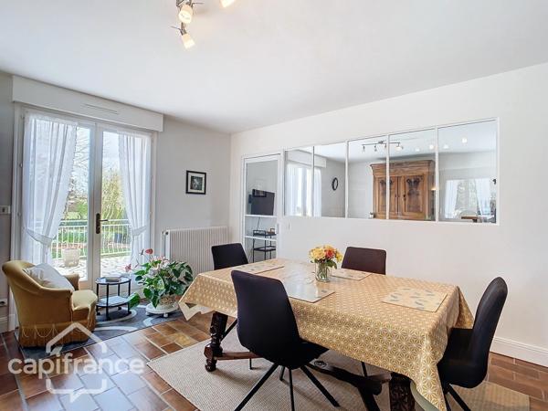 Maison de caractère 7 pièces SAINT VARENT (79)