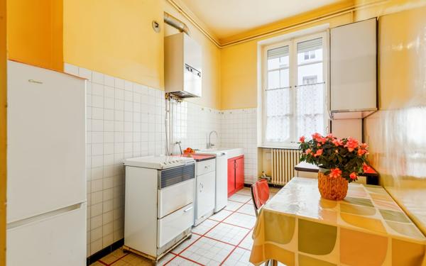 Appartement à vendre    2 pièces • 70,95 m2 Lyon 2