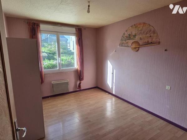 Quartier Bazouges proche com Maison 104m² hab. environ sur sous-sol, 4 chambres et terrain de 686m².