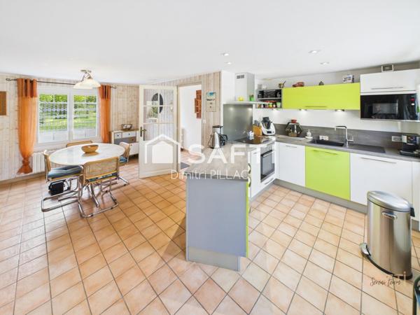 Propriété de 189 M2 6 piéces