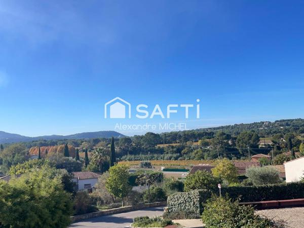 Maison contemporaine RT 2012 avec garage