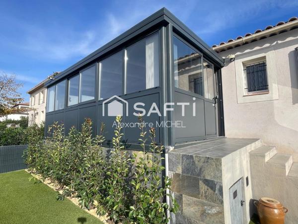 Maison contemporaine RT 2012 avec garage