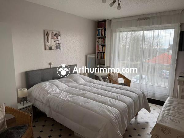 Location de vacances                                                      Appartement
                        
                     1 pièces                      28 m2                     à Bagnoles-de-l'Orne-Normandie