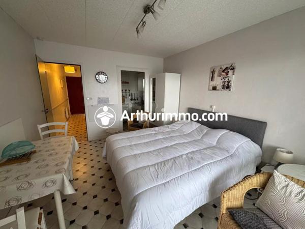 Location de vacances                                                      Appartement
                        
                     1 pièces                      28 m2                     à Bagnoles-de-l'Orne-Normandie