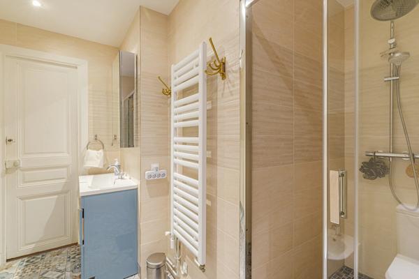 Appartement 6 pièces - 166 m²