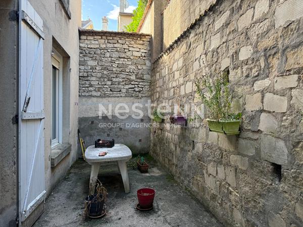 Immeuble - 3 appartements - Secteur Cathédrale