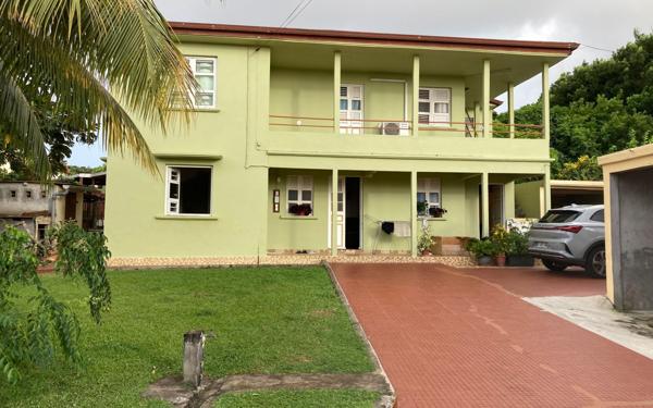 Maison à vendre    5 pièces •  Fort-de-France