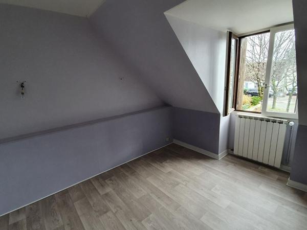 Maison Chateauroux 4 pièce(s) 90 m2 avec jardin et garage