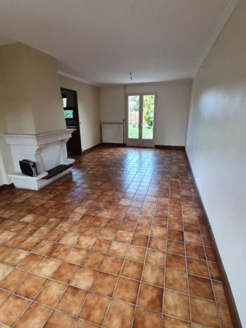 Maison Chateauroux 4 pièce(s) 90 m2 avec jardin et garage