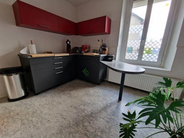 Appartement à vendre 3 pièces THAON LES VOSGES (88) de PLAIN-PIED avec entrée indépendante et cave