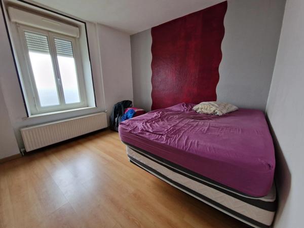 Appartement à vendre 3 pièces THAON LES VOSGES (88) de PLAIN-PIED avec entrée indépendante et cave