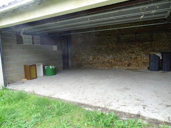 Maison à vendre 5 pièces MONTJEAN (16)