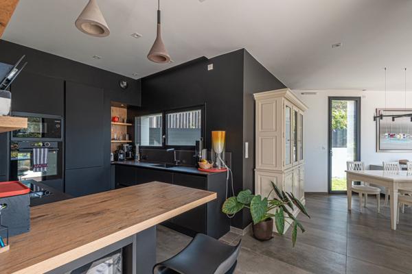 Vente Maison d'architecte Trégunc 10 Pièces 236 m²