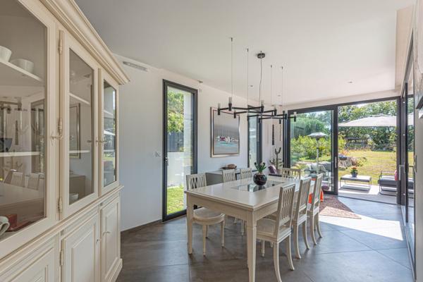 Vente Maison d'architecte Trégunc 10 Pièces 236 m²