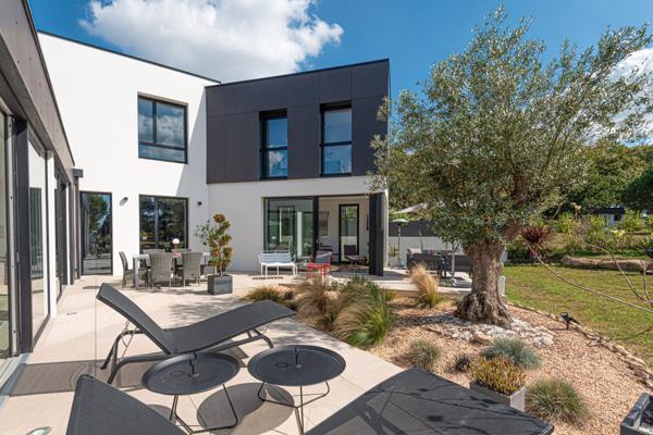 Vente Maison d'architecte Trégunc 10 Pièces 236 m²