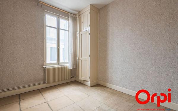 Maison à vendre    4 pièces •  Bruyères-et-Montbérault