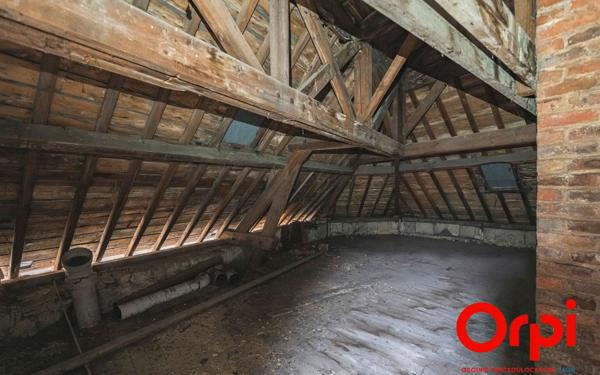 Maison à vendre    4 pièces •  Bruyères-et-Montbérault