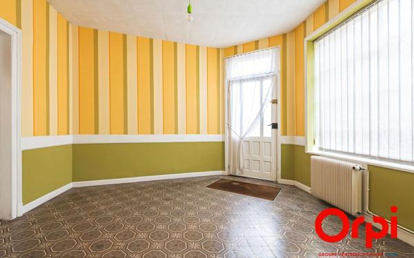 Maison à vendre    4 pièces •  Bruyères-et-Montbérault