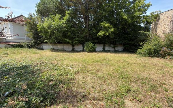 Terrain à vendre