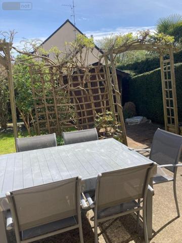 Maison individuelle à louer à Montfort-sur-Meu en Ille-et-Vilaine (35160), ref : 050/148