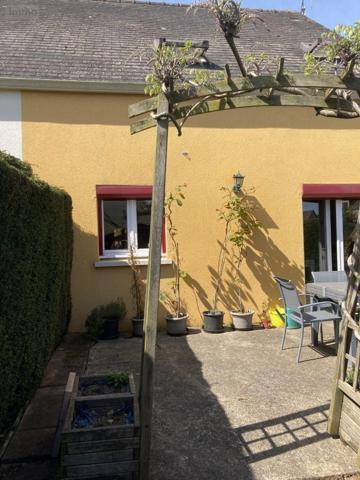 Maison individuelle à louer à Montfort-sur-Meu en Ille-et-Vilaine (35160), ref : 050/148