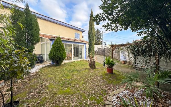 Maison à vendre    4 pièces • 110 m2 Valence