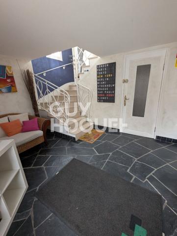 Maison Chateau Gontier Sur Mayenne 5 pièce(s) 123.71 m2