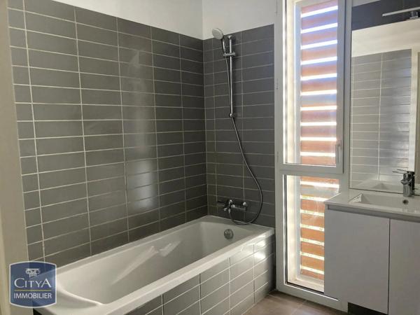 Appartement à vendre 3 pièces 69.5m² Antibes (06160)