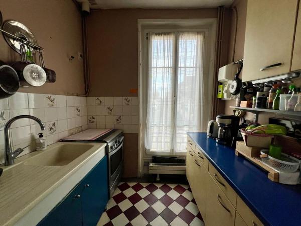 Maison Houilles 5 pièce(s) 142 m2 710 000 € **  - Référence  936