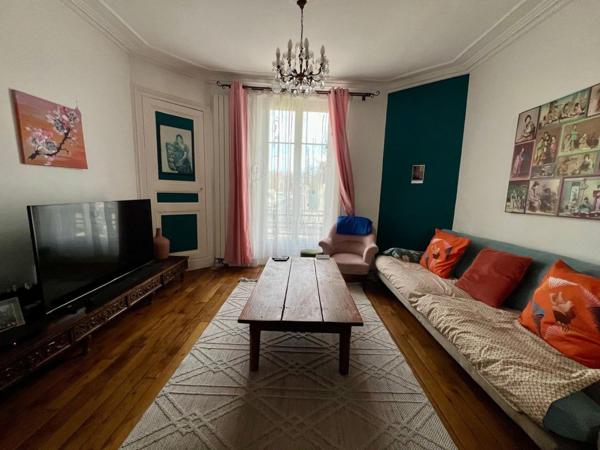 Maison Houilles 5 pièce(s) 142 m2 710 000 € **  - Référence  936